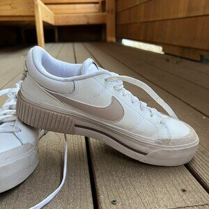 Women's Nike Court Legacy Lift Sneakers